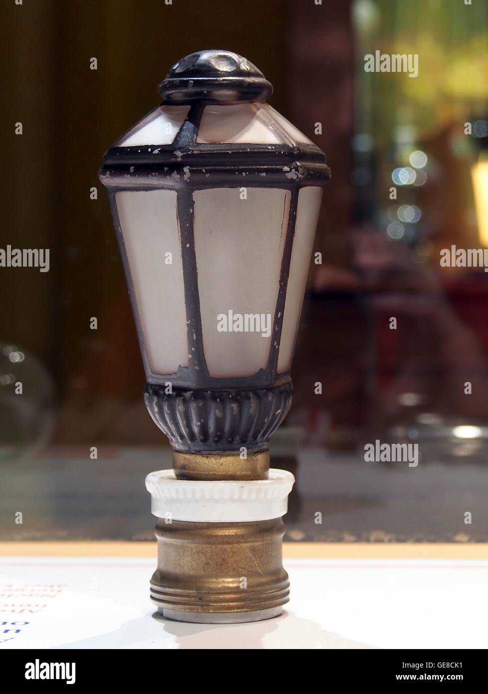 Lampe hi-res stock photography and images - Alamy