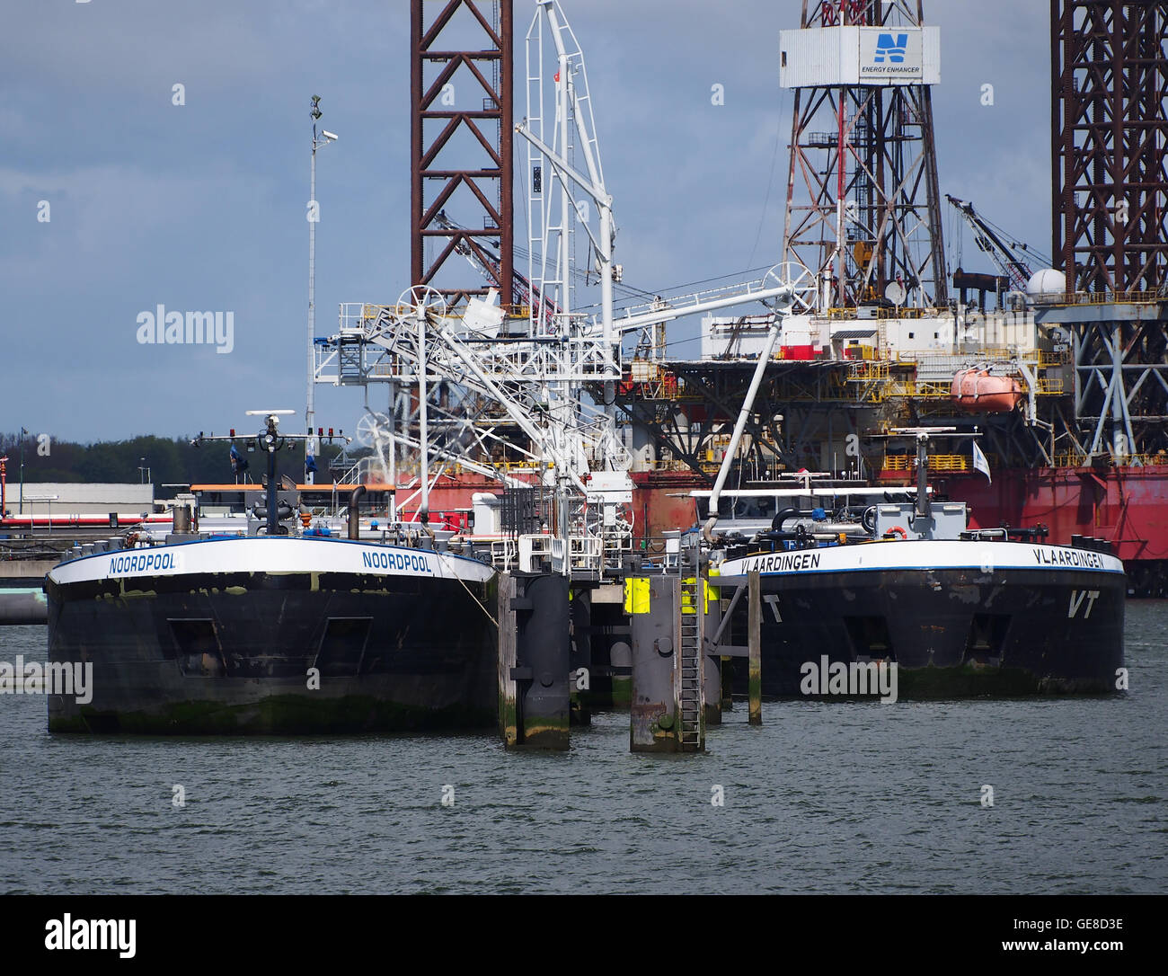 Noordpool (ship, 2004), ENI 02326516 & Vlaardingen (ship, 2006) ENI 02327378 Port of Rotterdam Stock Photo