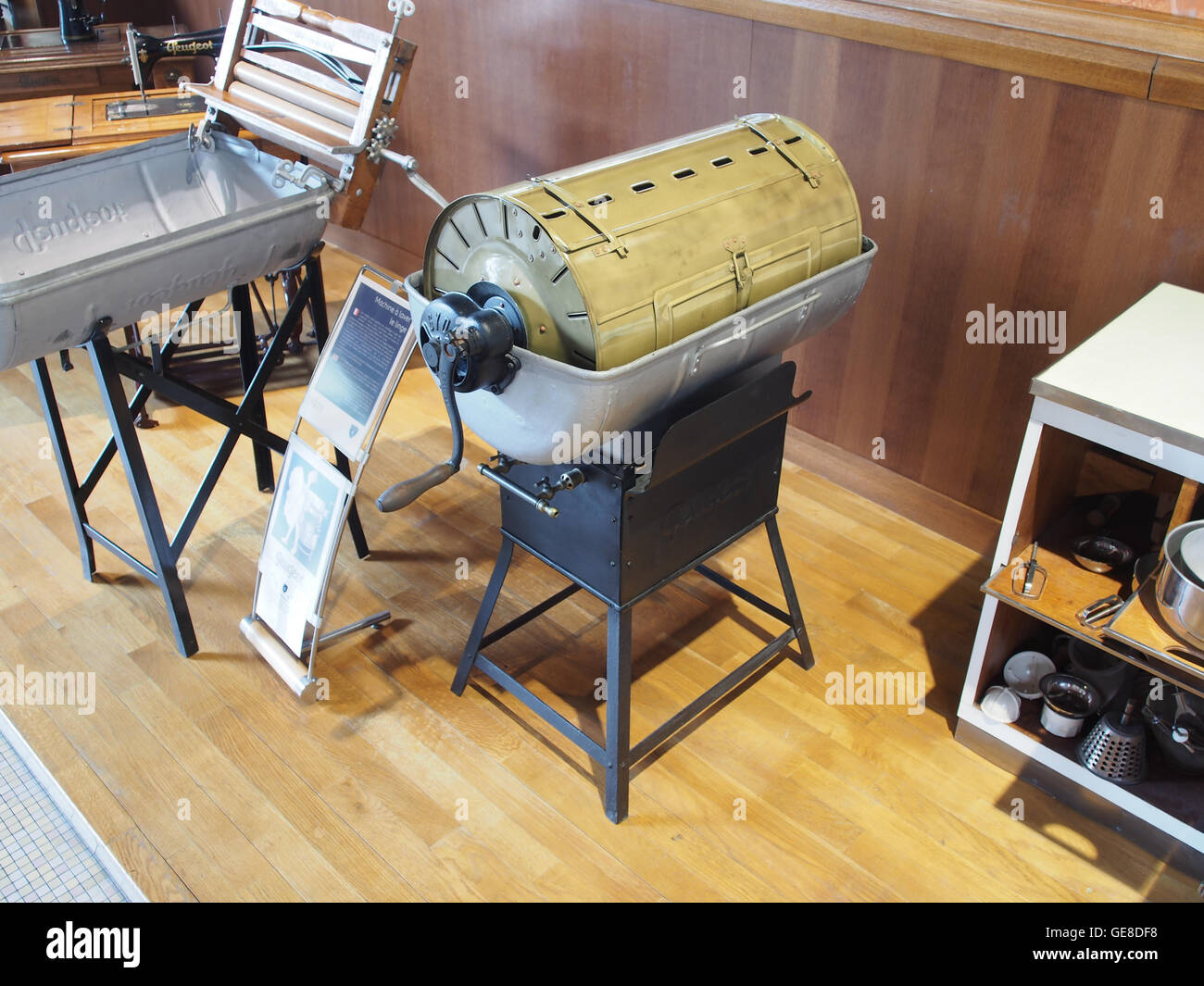 Old Time Washing Machine Evolution and History