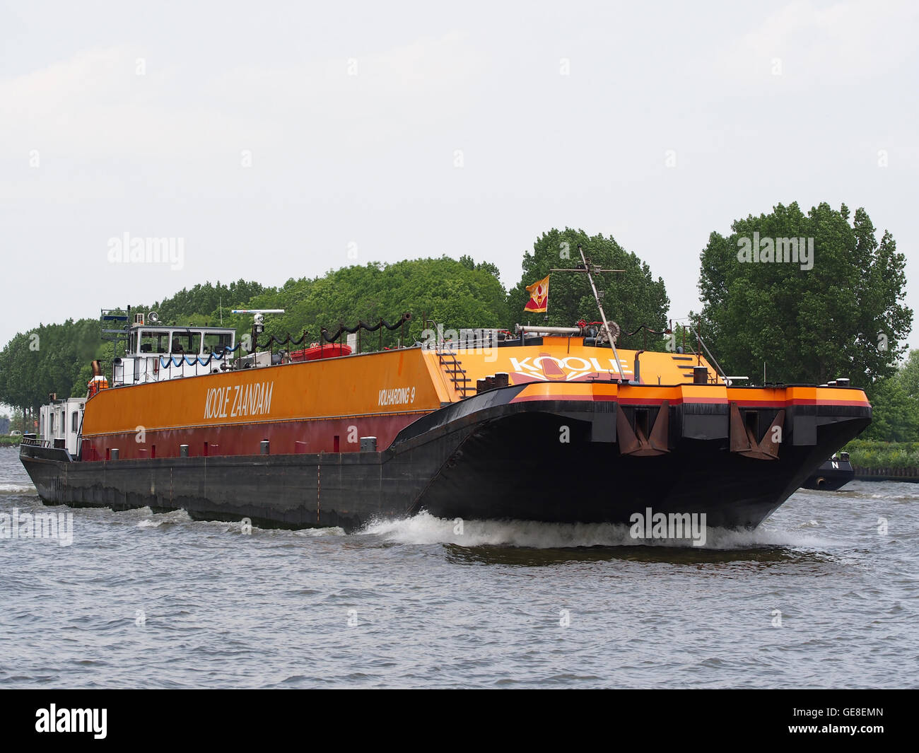 Volharding 9 (ship, 1973) ENI 02205698, Amsterdam-Rijnkanaal, pic1 Stock Photo