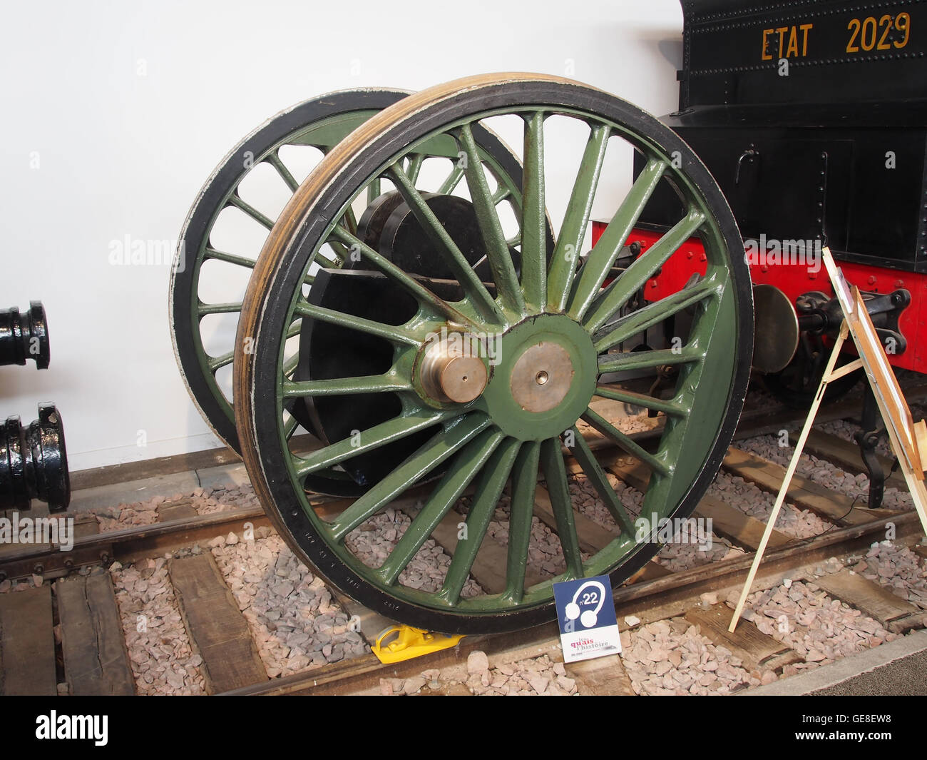 Wheels and axis of a locomotive photo 1 Stock Photo