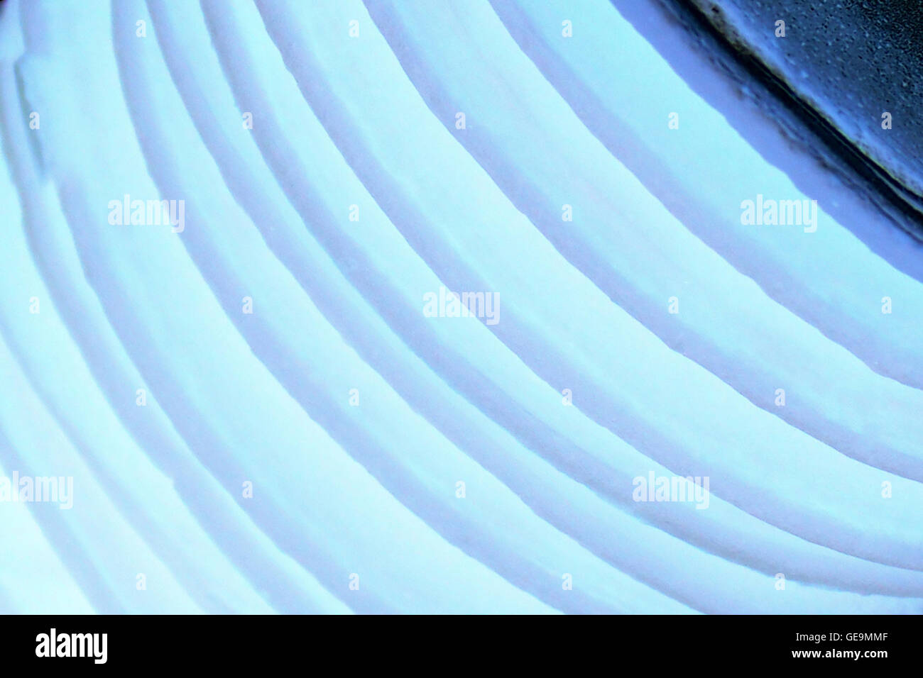 Blue lines on white background hi-res stock photography and images - Alamy