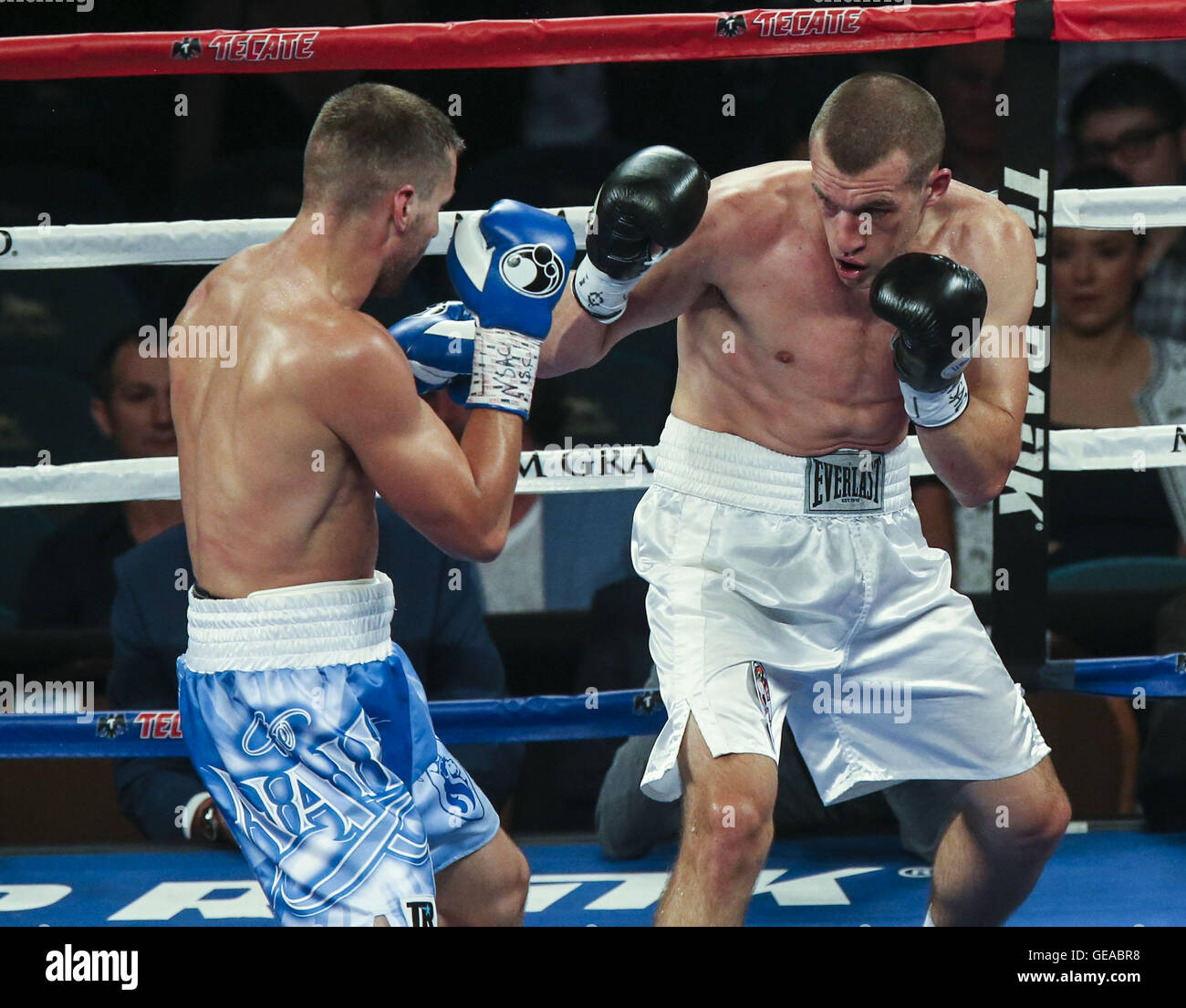 Las Vegas, Nevada, USA. 23rd July, 2016. Tommy Karpency fights against