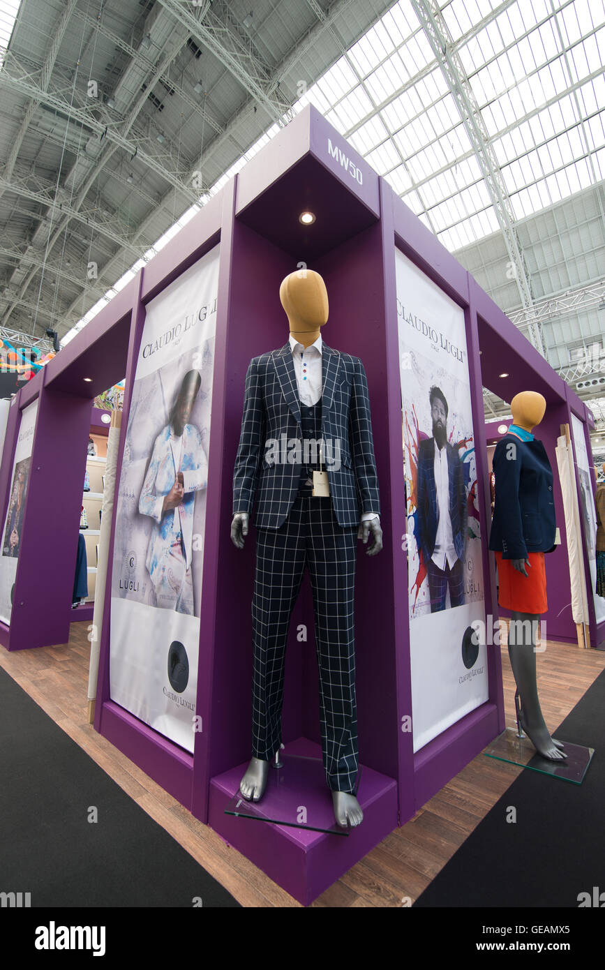 clothing trade show booth design