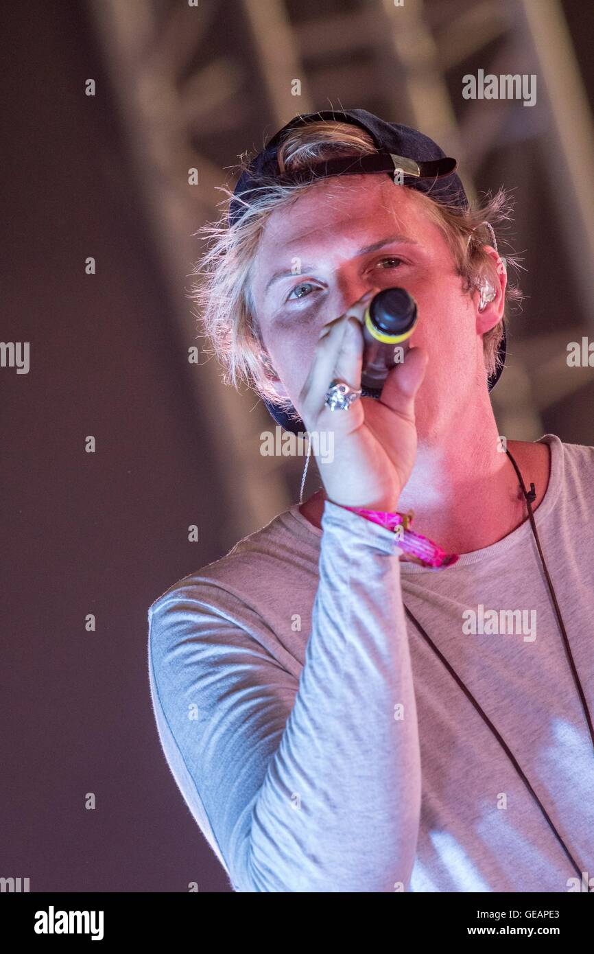 New York, NY, USA. 24th July, 2016. Tyrone Lindqvist, RÜFÜS DU SOL