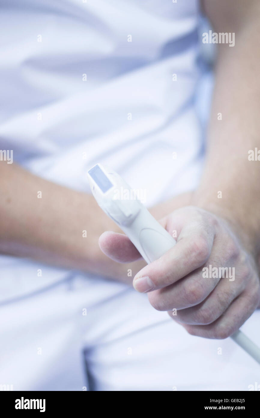 Percutaneous electrolysis hi-res stock photography and images - Alamy