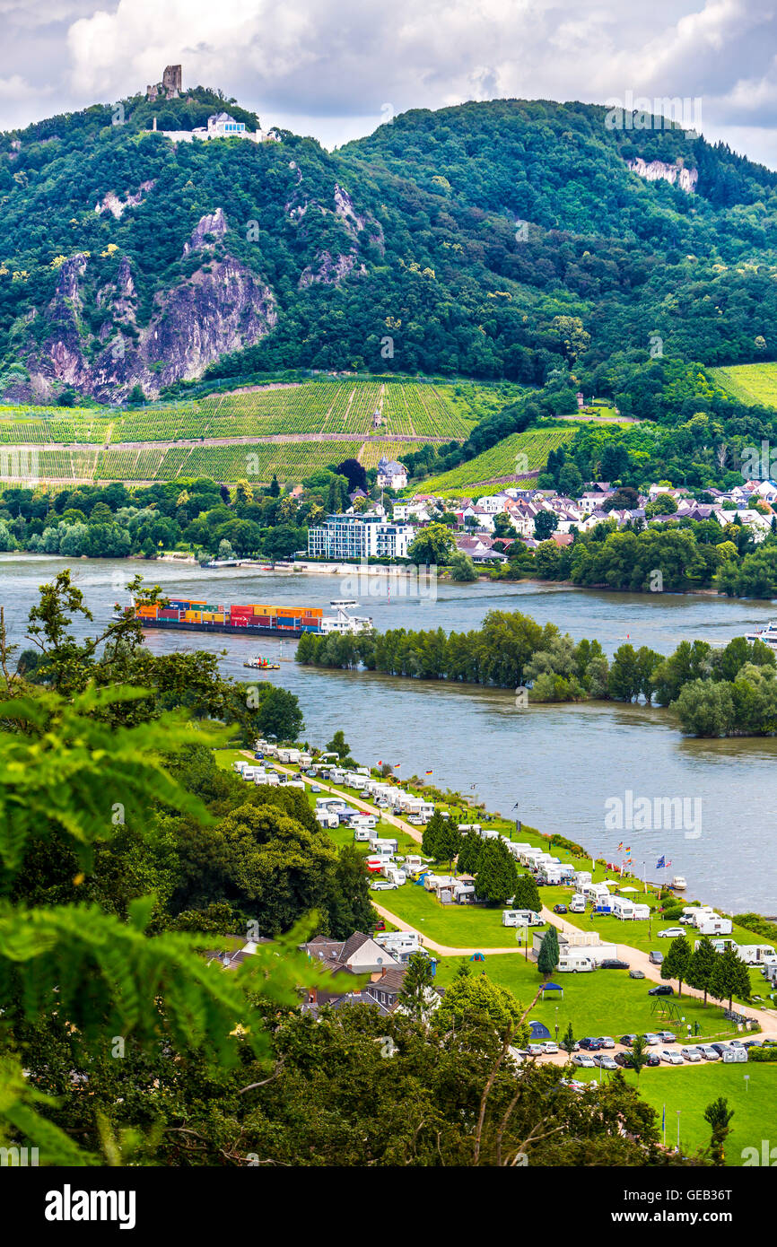 View of the Rhine valley near Königswinter, with Siebengebirge