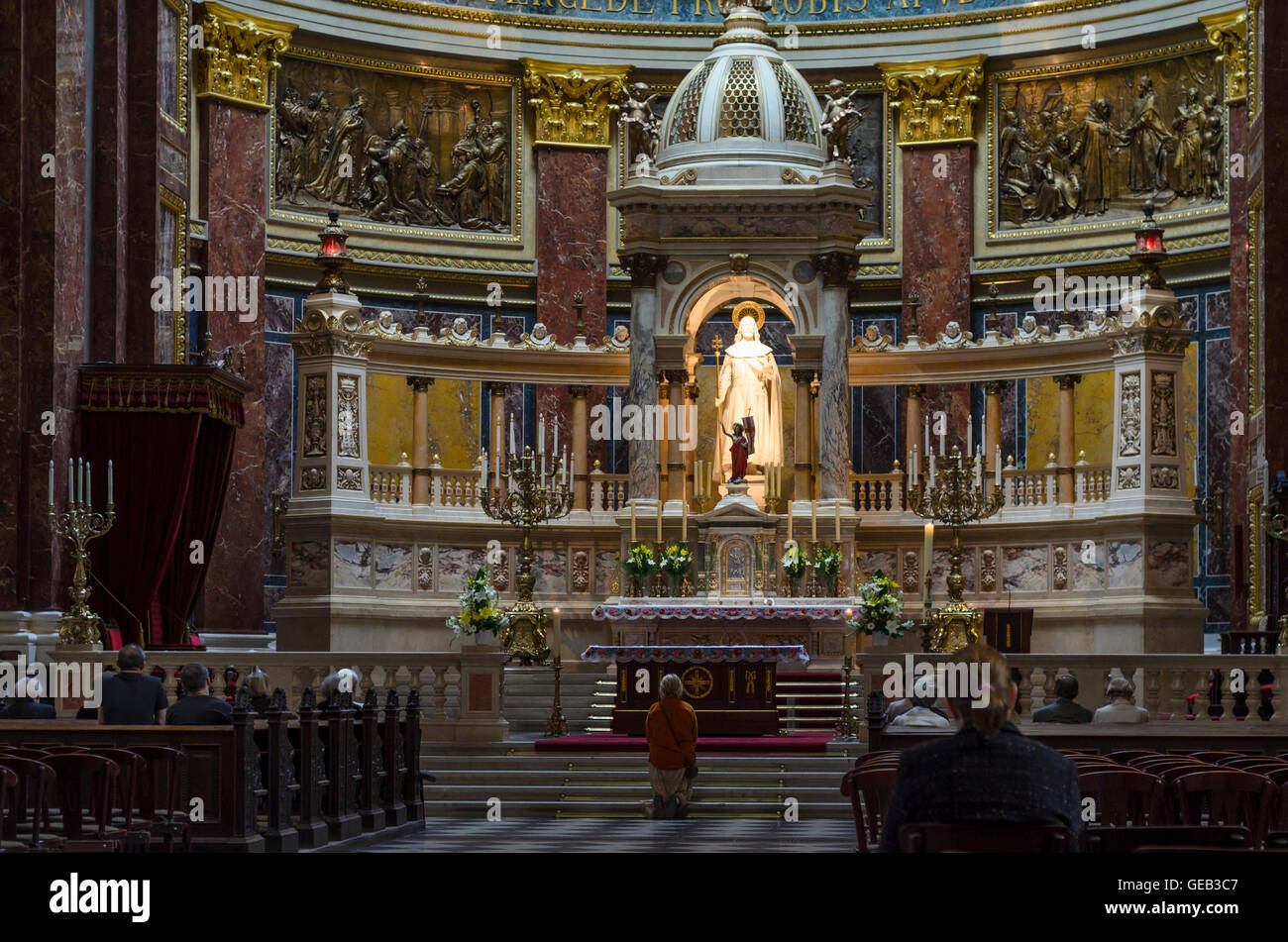 Budapest: St. Stephen's Basilica ( Szent Istvan bazilika ) with statue of St. Stephan in high altar, Hungary, Budapest, Stock Photo