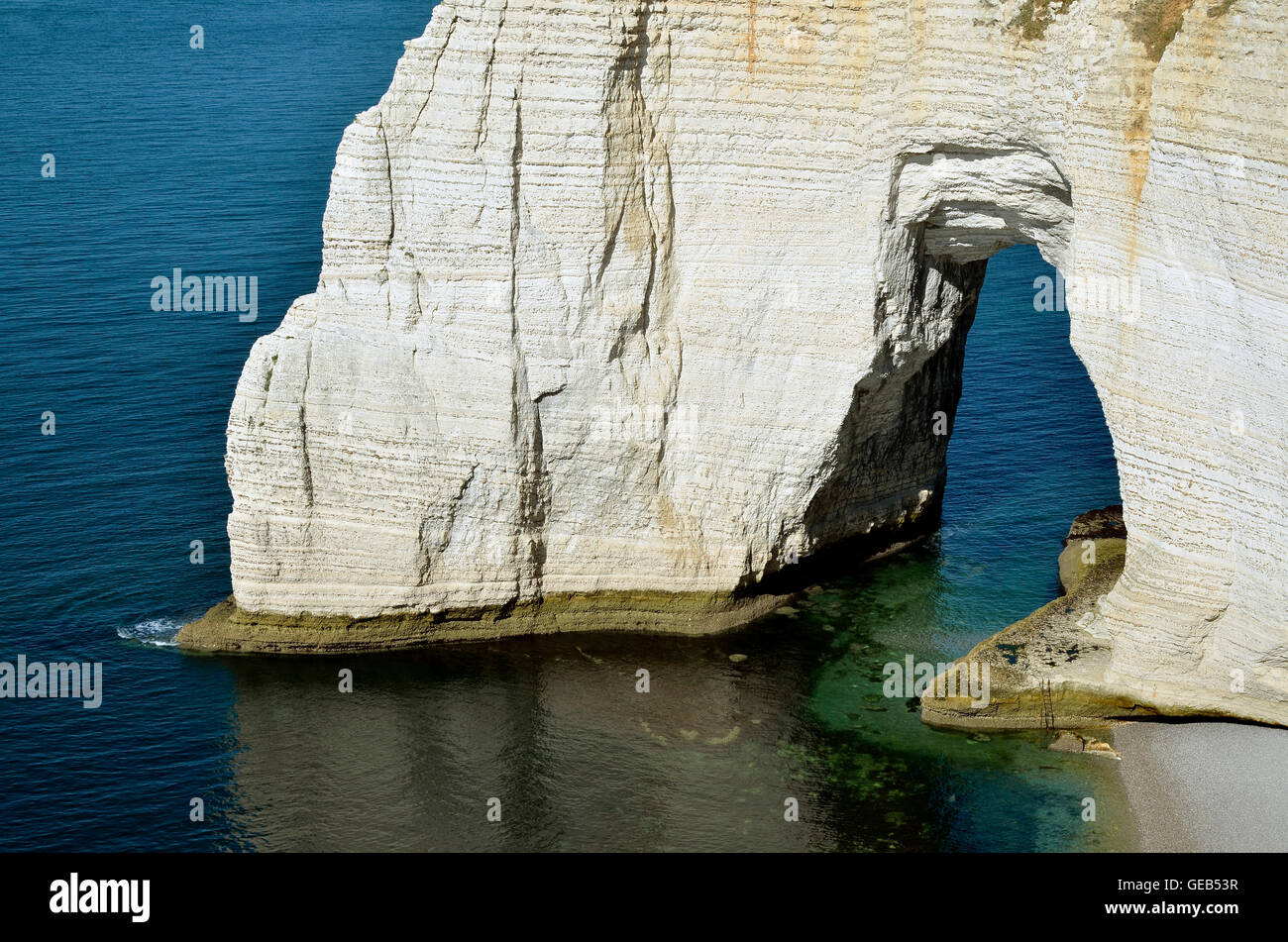 Famous natural arche of Etretat in France Stock Photo - Alamy