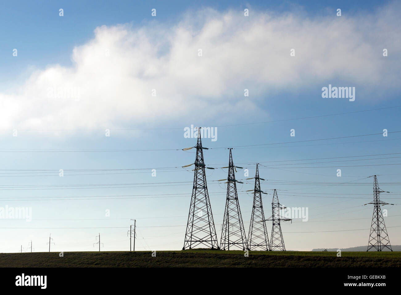 electricity transmission system Stock Photo Alamy