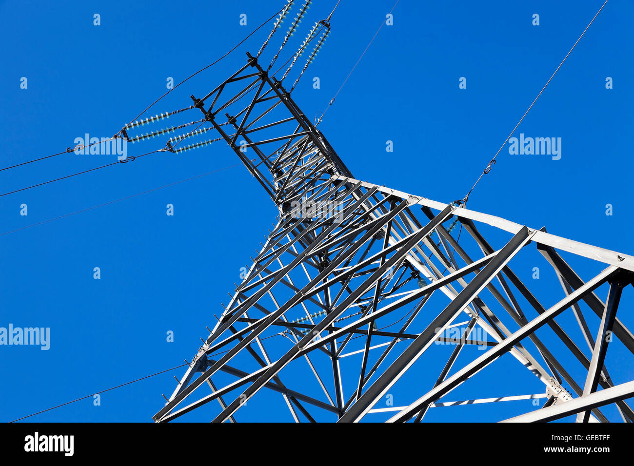electricity transmission system Stock Photo Alamy