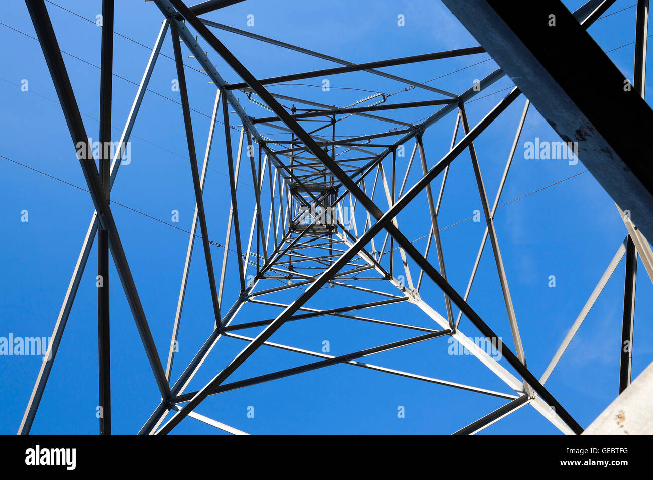 electricity transmission system Stock Photo Alamy