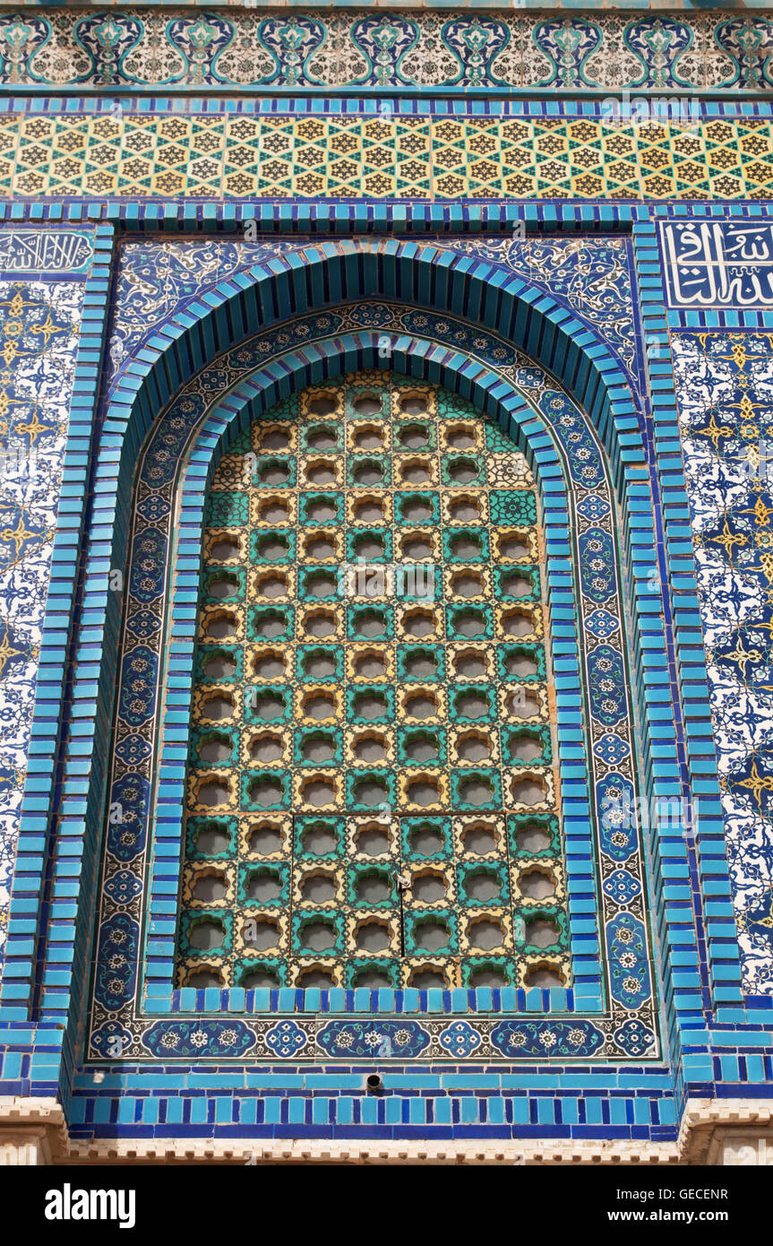 Jerusalem Old City, Israel: the Dome of the Rock, Islam shrine on Temple Mount, one of the oldest works of Islamic architecture Stock Photo