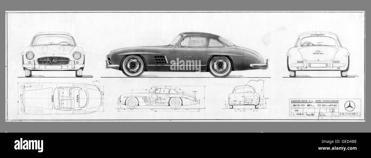 MERCEDES 300 SL Original Blue print technical design drawing 1954 of Mercedes Benz 300SL 'Gullwing' motor Car Stock Photo