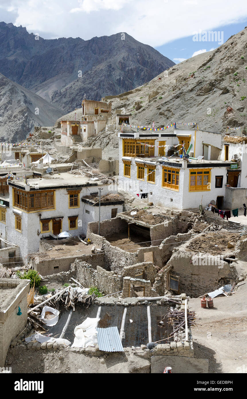 Ladakh traditional village stone houses hires stock photography and