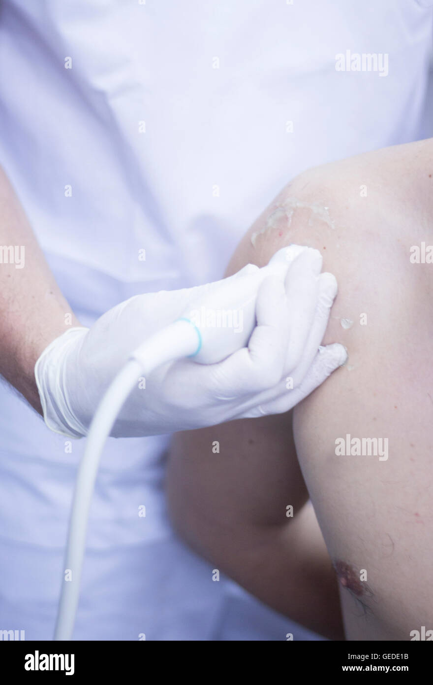 Percutaneous electrolysis hi-res stock photography and images - Alamy