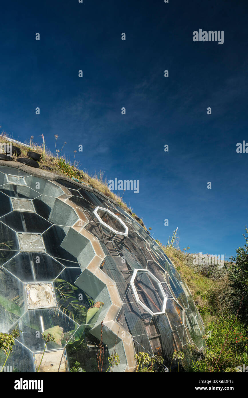 Exterior dome window. Eco Dome, Peka Peka, New Zealand. Architect: Fritz Eisenhofer, 1985. Stock Photo