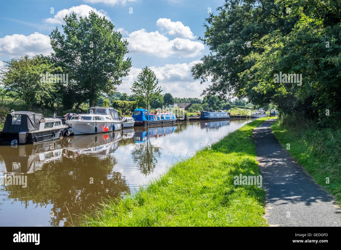 Adlington lancashire hires stock photography and images Alamy