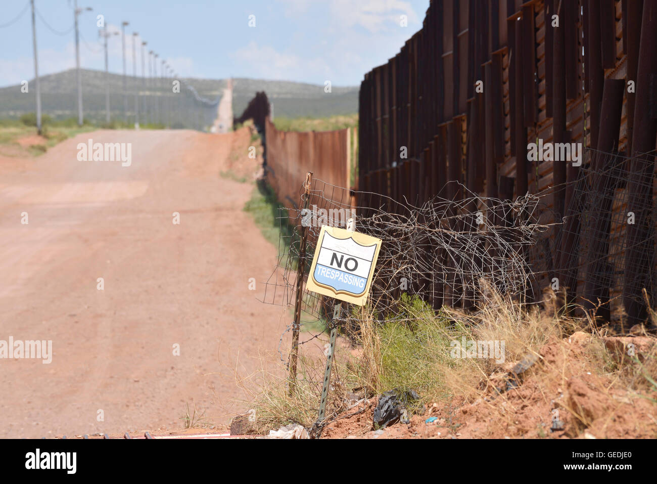 The border between Naco, Arizona, USA and Naco, Sonora, Mexico is