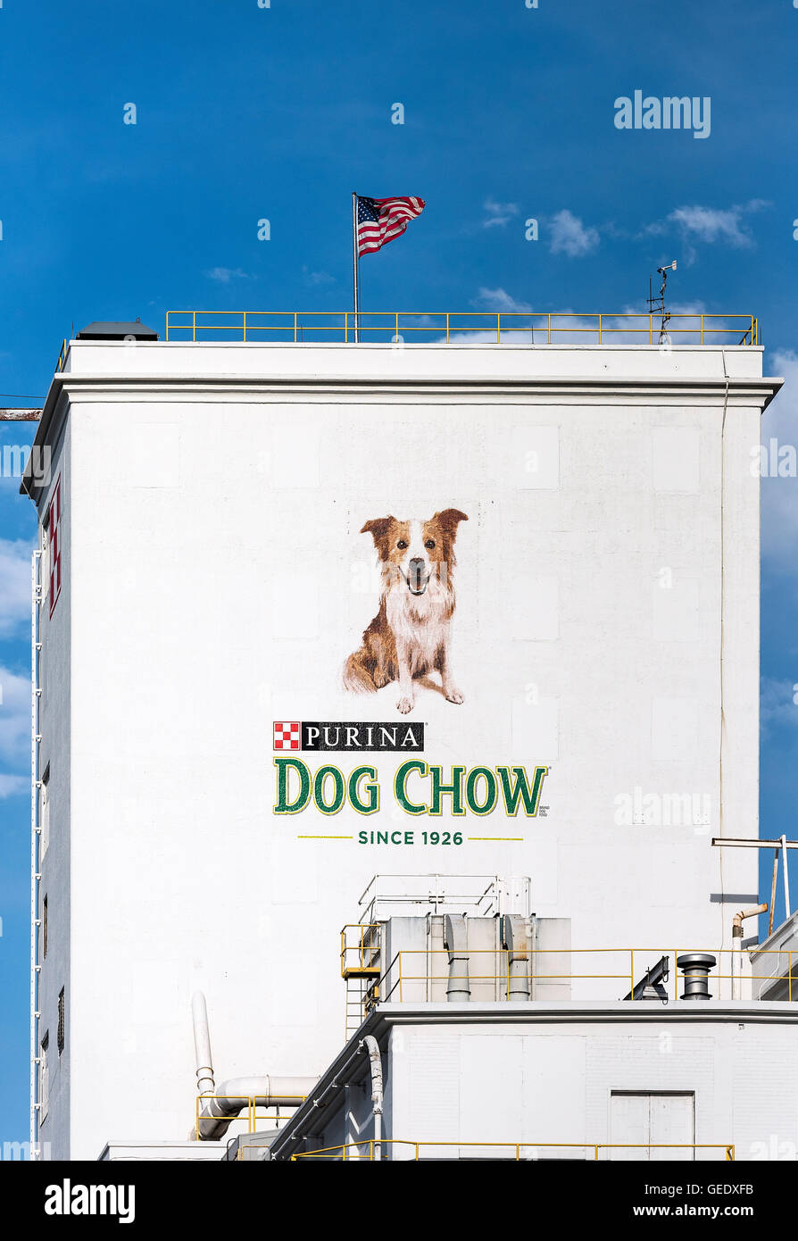 Purina Dog Chow facility, Colorado, USA Stock Photo