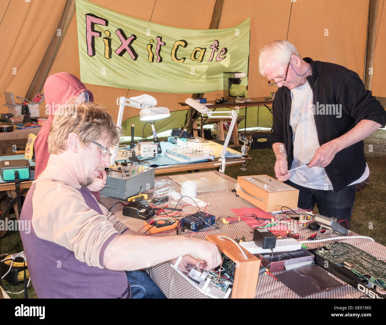 'Fix it Cafe' at Festival of Thrift at Lingfield point, Darlington, County Durham, England, United Kingdom Stock Photo