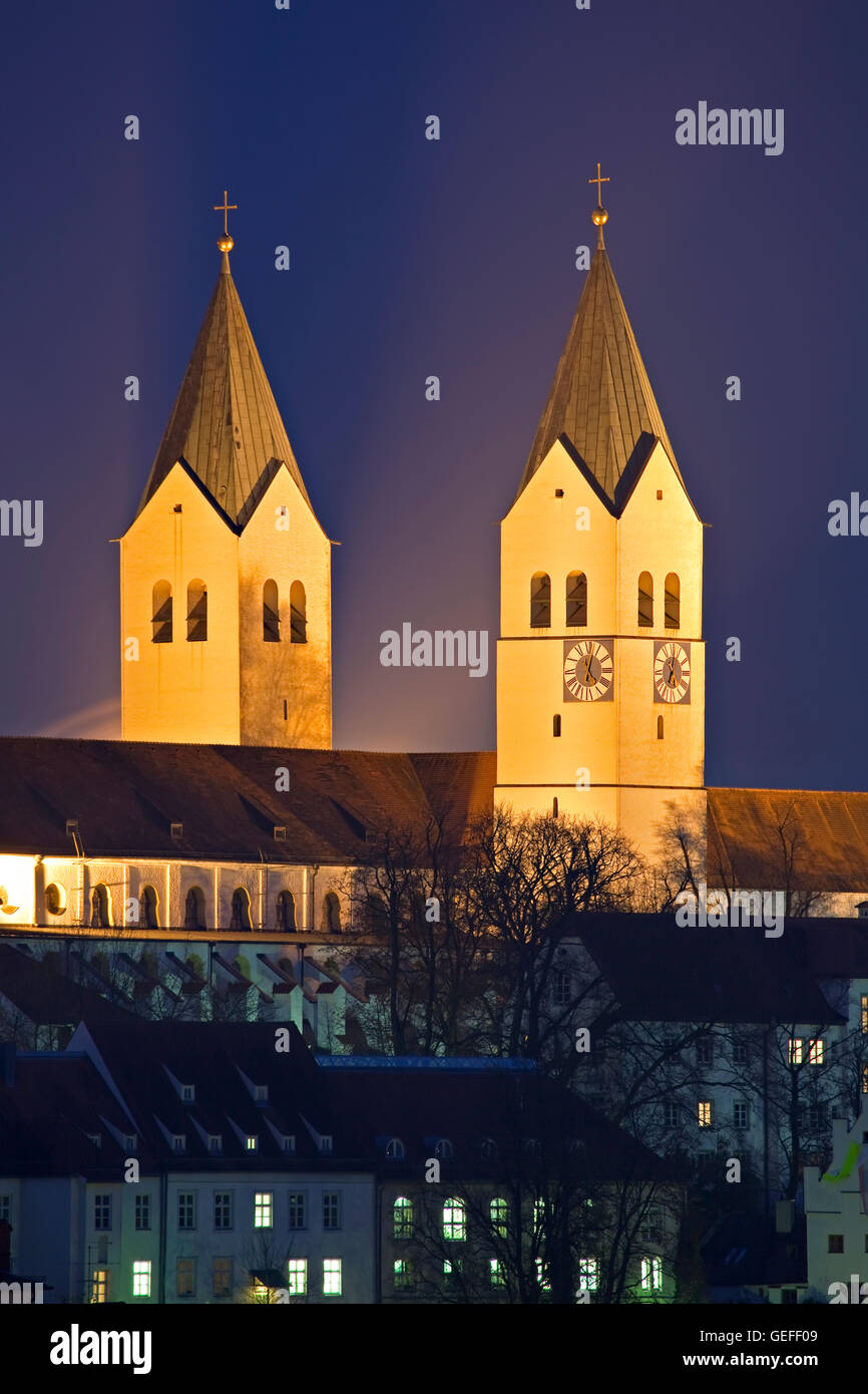 geography / travel, Germany, Bavaria, Freising, Bell towers of the Freisinger Dom, aka Mariendom (Freising Cathedral) illuminated with lights at dusk in the City of Freising, No-Exclusive-Use Stock Photo