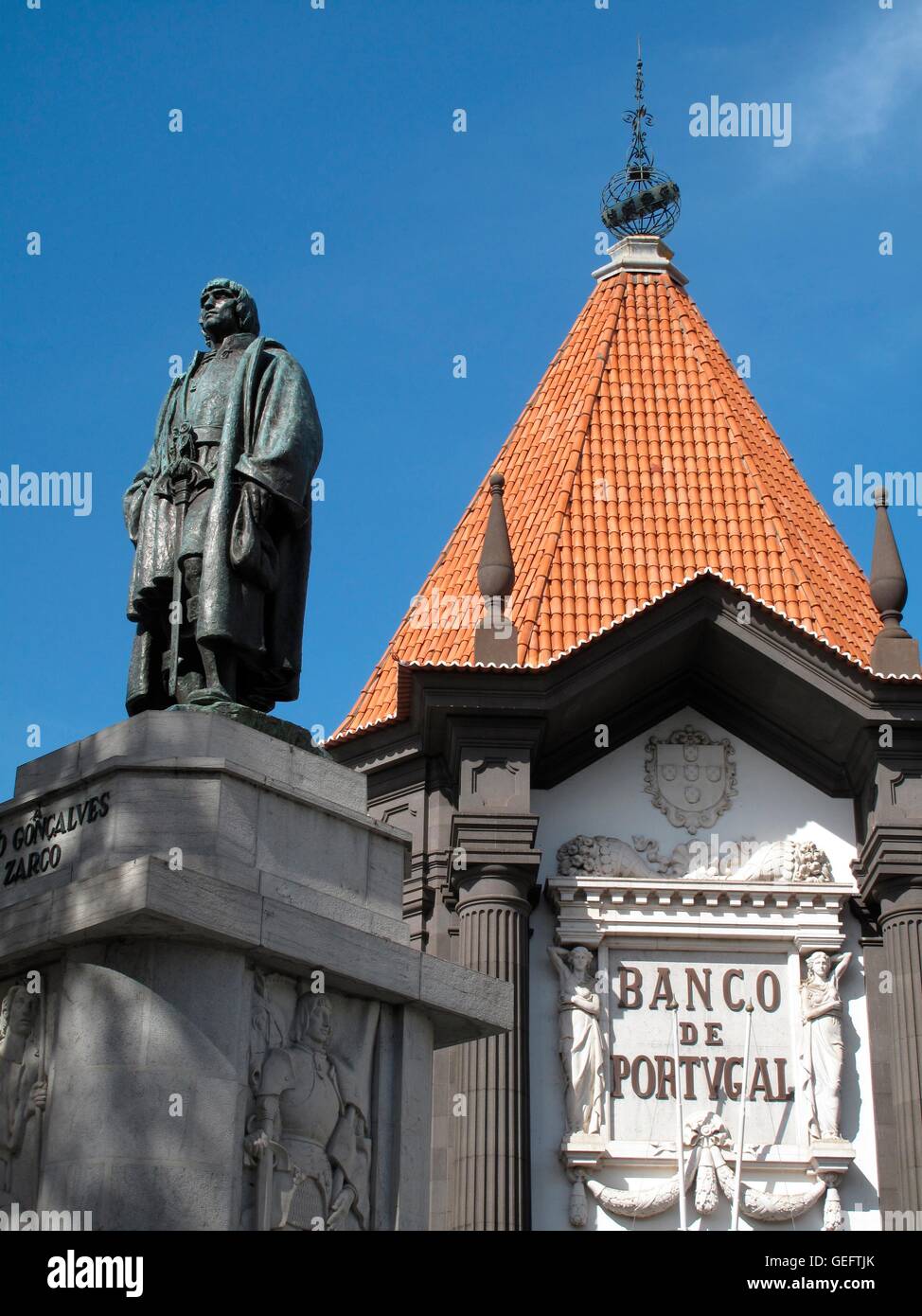 Statue of J.G. Zarco in front of the Banco de Portugal Stock Photo