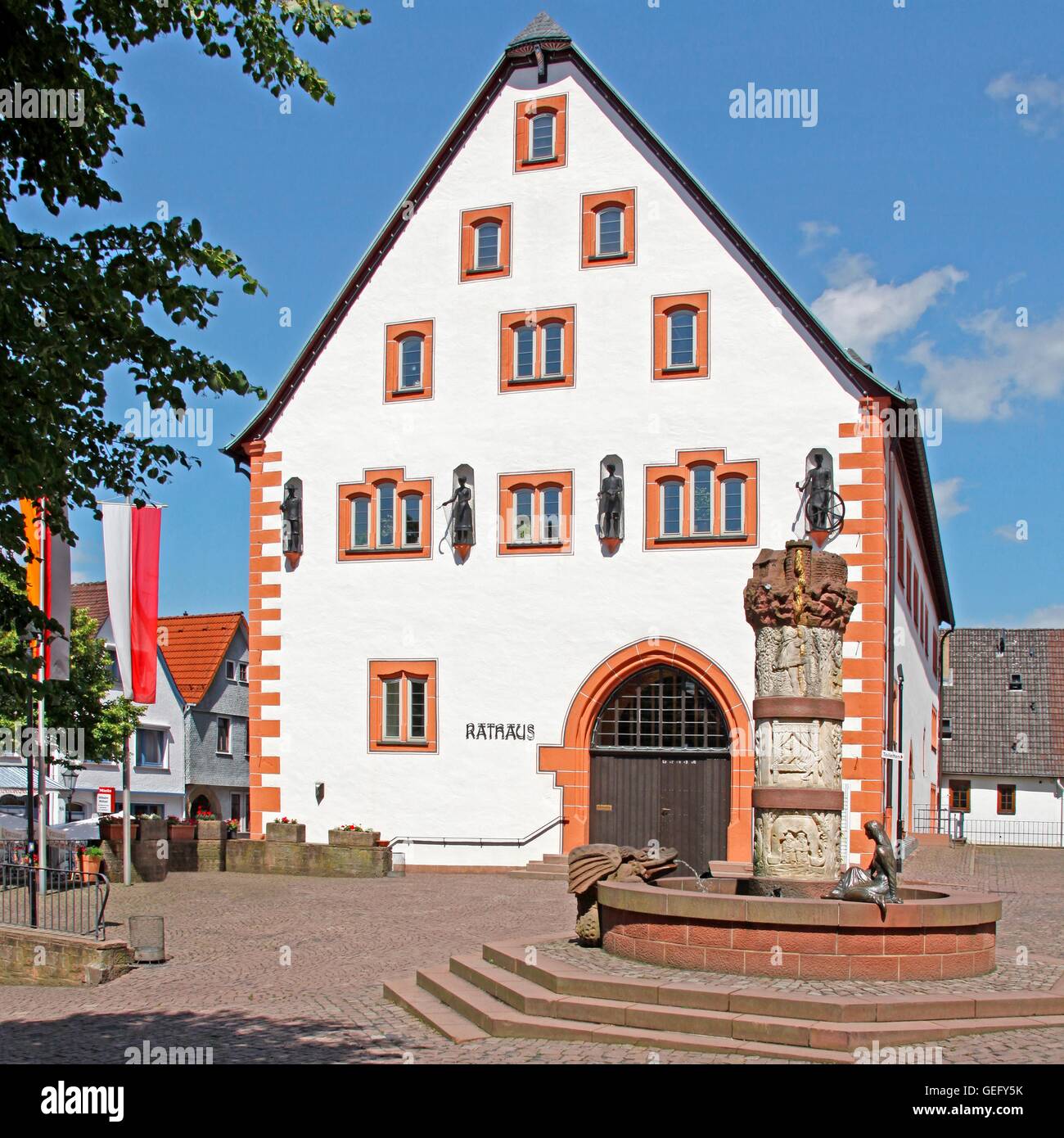 City hall, fairytale fountain, Steinau an der Strasse Stock Photo