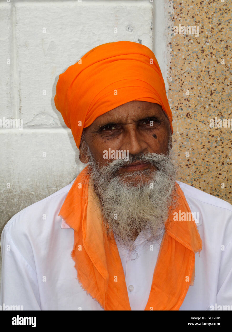 Indian man hi-res stock photography and images - Alamy