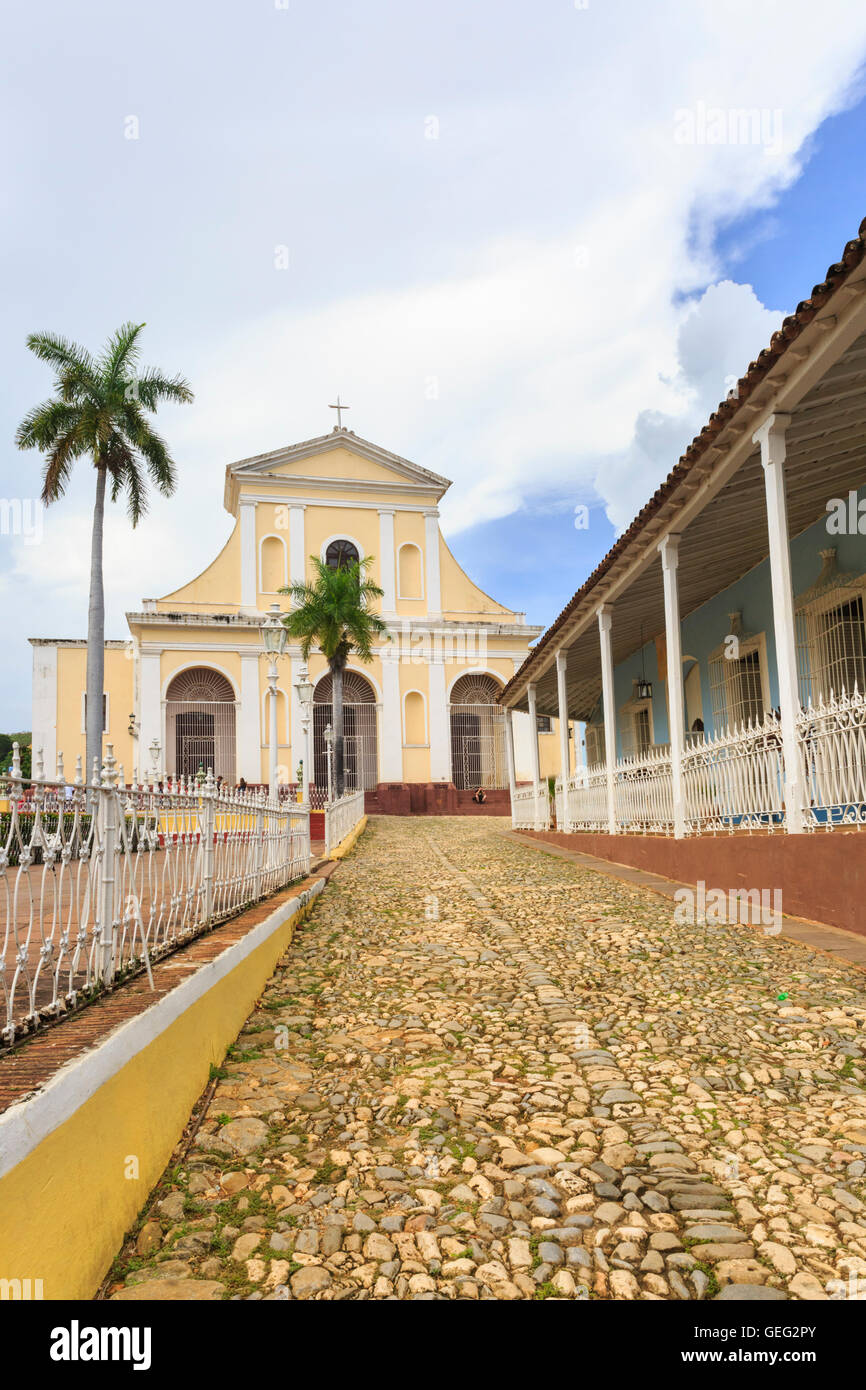 View across Plaza Mayor towards  Iglesia Parroquial de la Santísima, Trinidad, Cuba Stock Photo