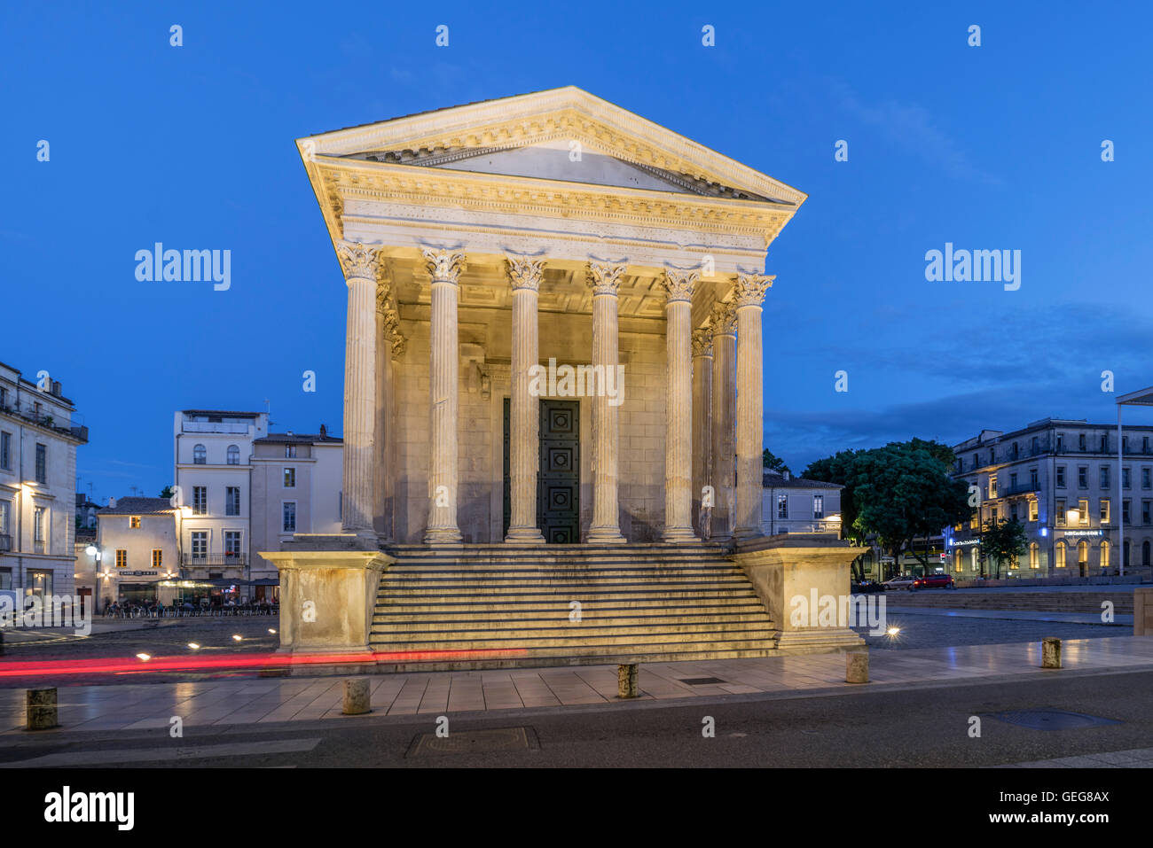 Maison Carrée , ancient Roman temple , Place de la Maison Carrée, Nîmes, Languedoc-Roussillon, Gard Department, France Stock Photo