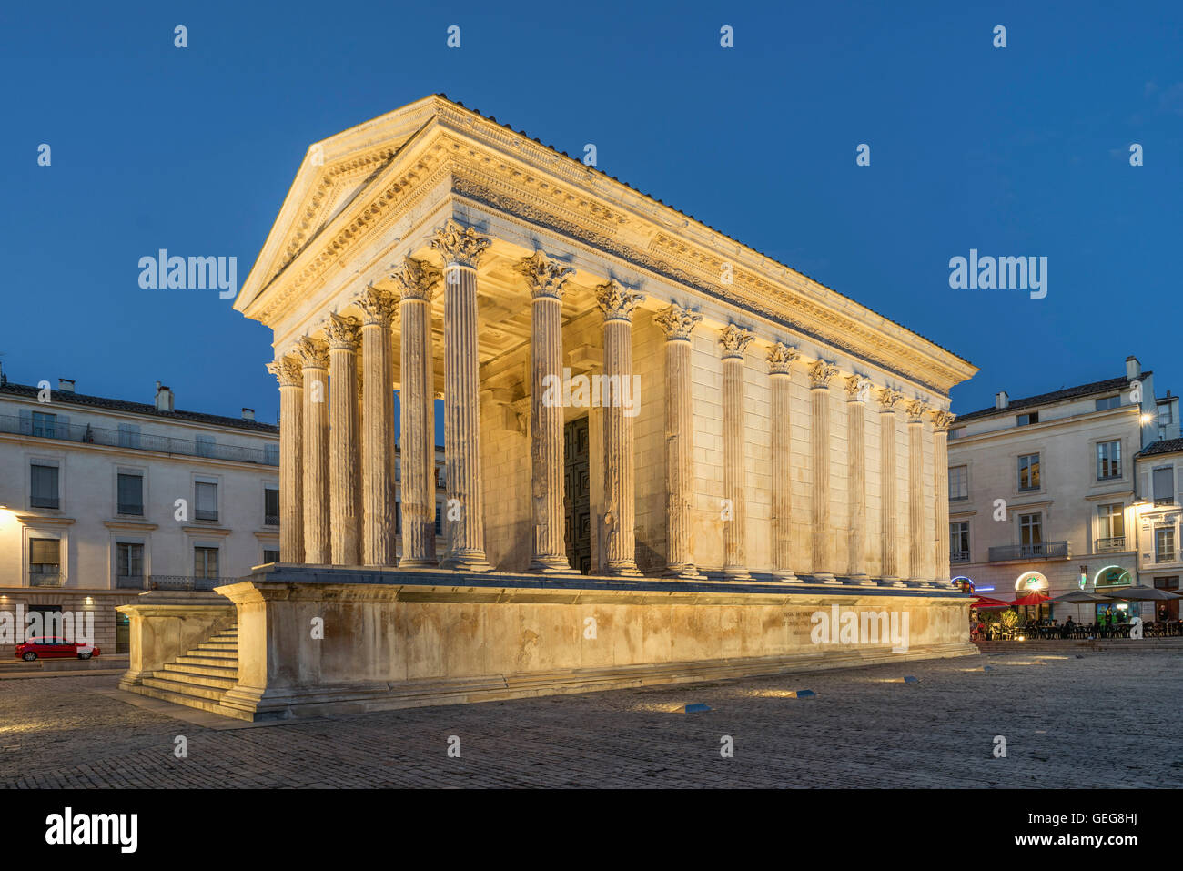 Maison Carrée , ancient Roman temple , Place de la Maison Carrée, Nîmes, Languedoc-Roussillon, Gard Department, France Stock Photo