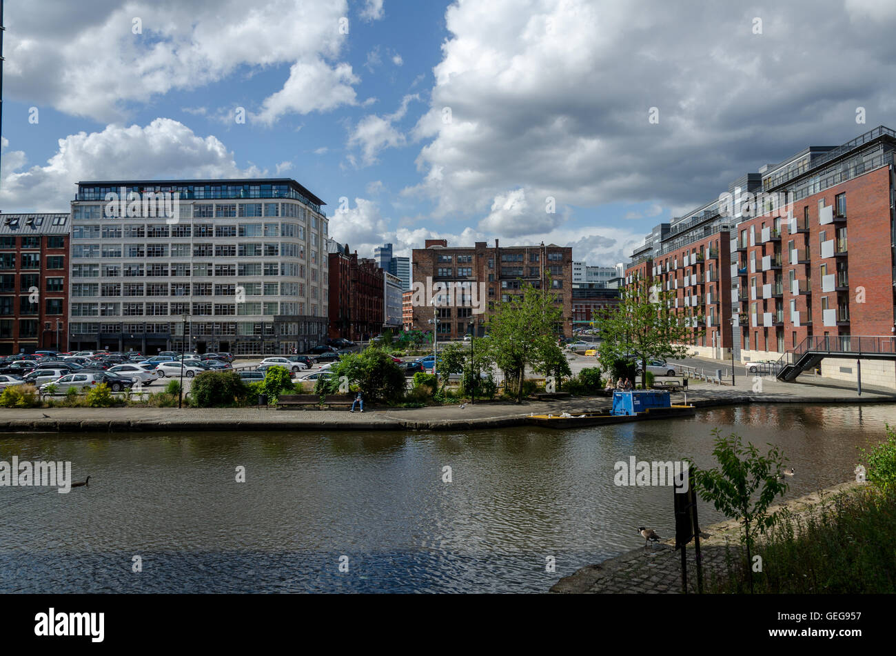 Piccadilly canal basin manchester hi-res stock photography and images ...