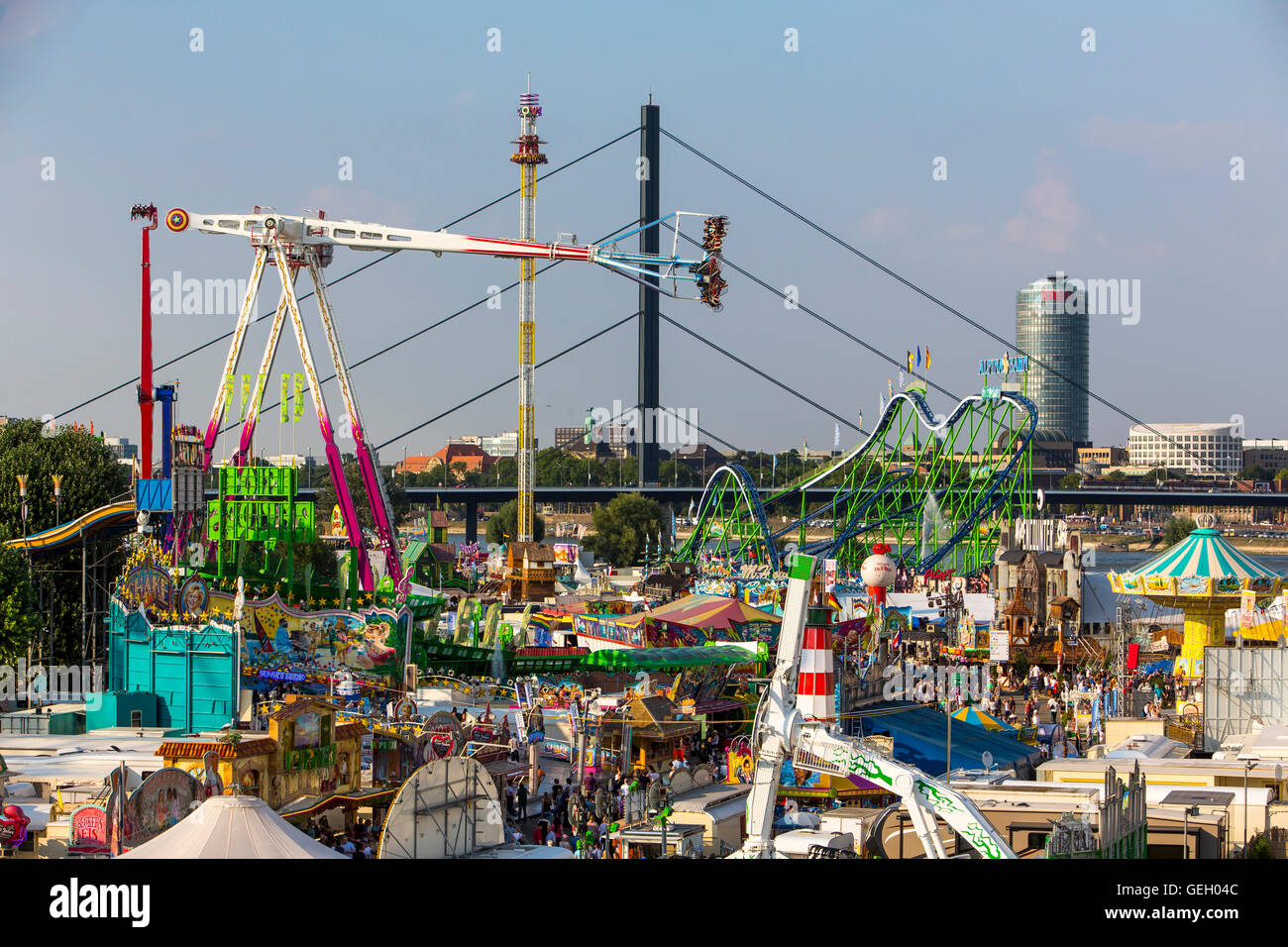 Largest fair on the Rhine, more than 4 millions visitors, with many modern amusement park rides