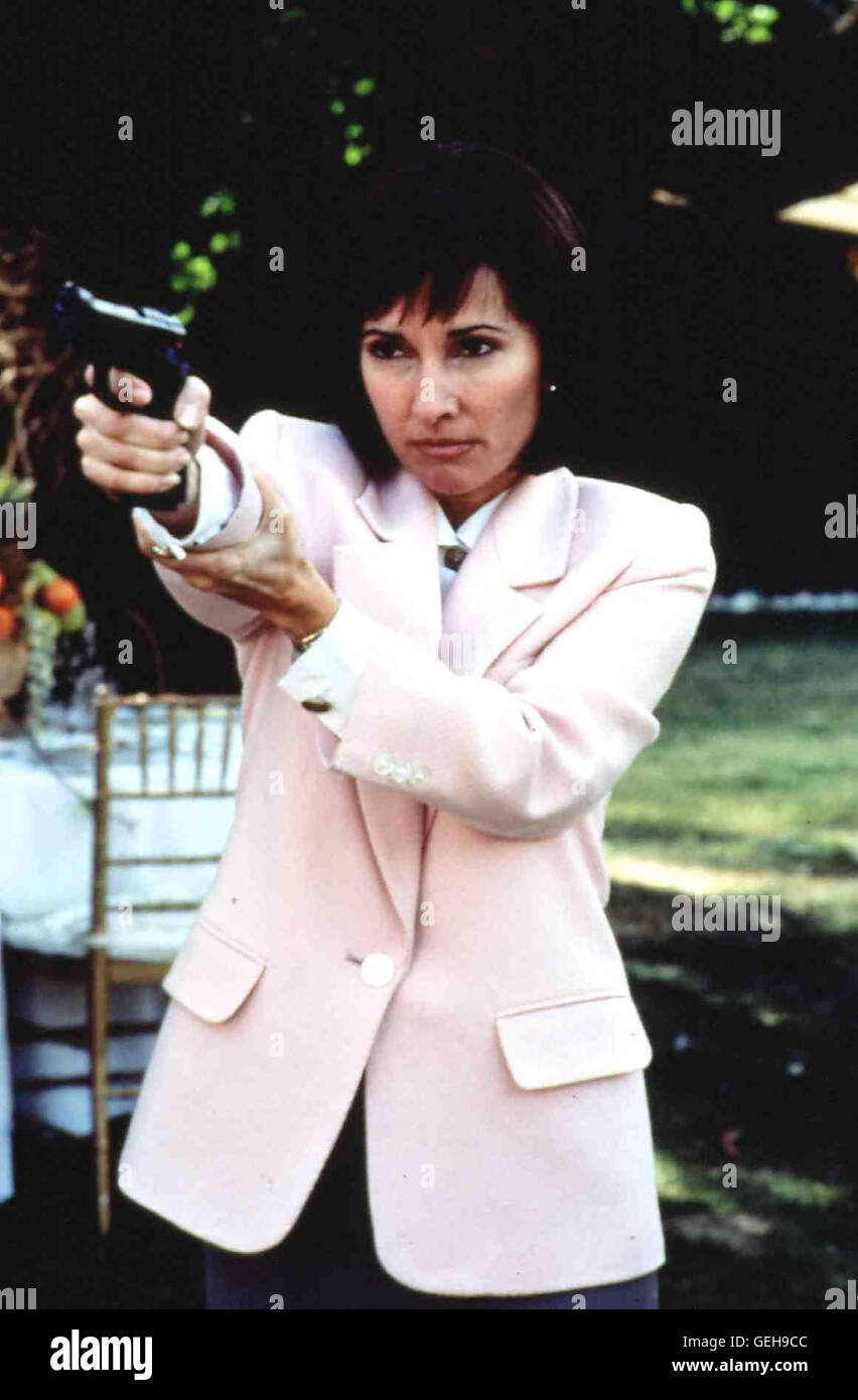 Susan Lucci FBI-Agentin Maggie (Susan Lucci), die beinahe der Zwilling der Killerin sein könnte, ist besessen von der Idee Carmen zur Strecke zu  *** Local Caption *** 1992, Double Edge, Zweischneidig Stock Photo