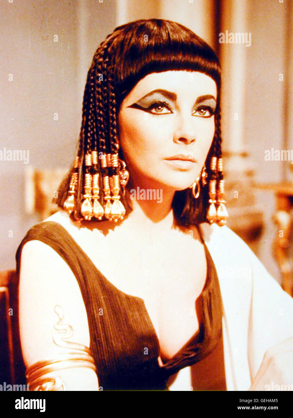 Cleopatra (Elizabeth Taylor) *** Local Caption *** 1963, 1960er, 1960s, Cleopatra, Film, Historienfilm, portrait, Cleopatra Stock Photo