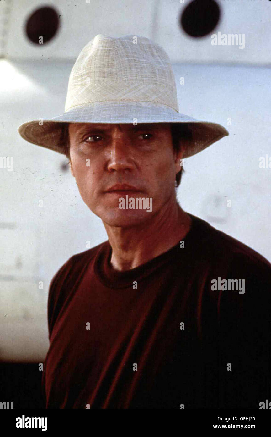 Christopher Walken McBain (Christopher Walken) trommelt vier fruehere