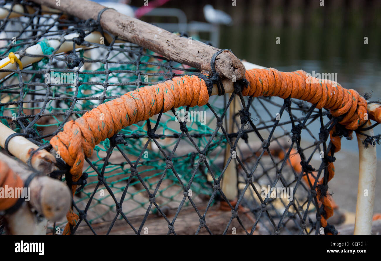 Crab cage hires stock photography and images Alamy