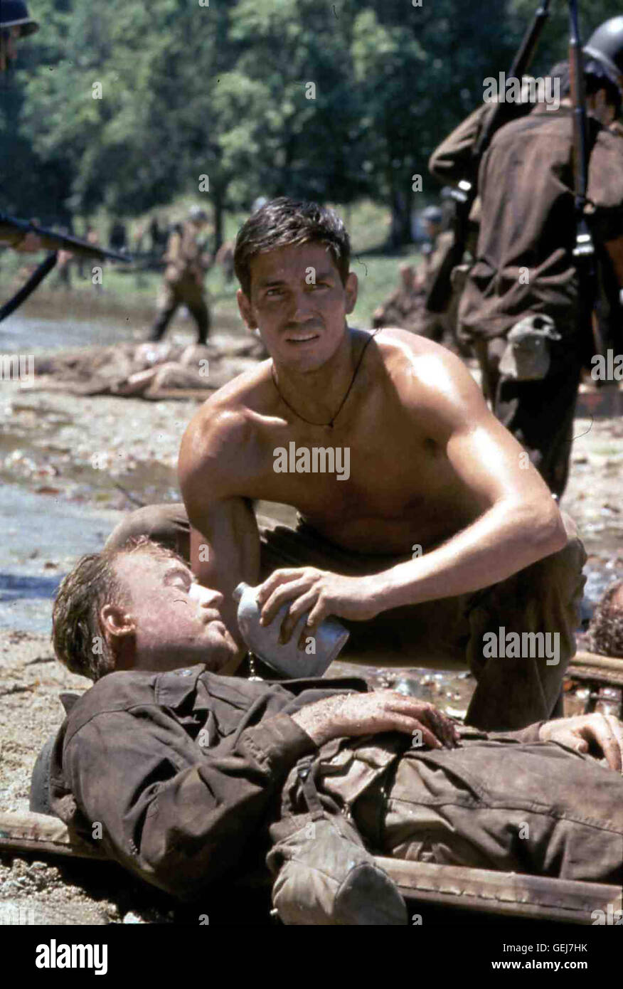 The thin red line caviezel hi-res stock photography and images - Alamy