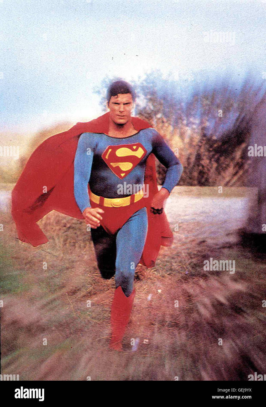 Christopher Reeve   Superman (Christopher Reeve) macht sich auf, die Welt zu retten. *** Local Caption *** 1983, Superman Iii, Superman Iii - Der Staehlerne Blitz Stock Photo