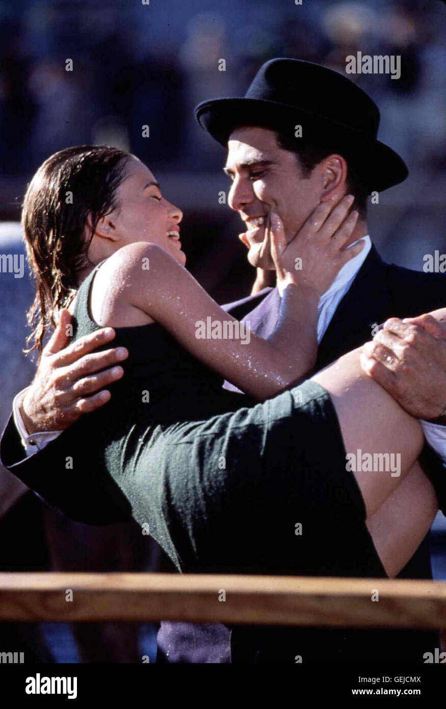 Michael Schoeffling Gabrielle Anwar Wild Hearts Can T Be Broken 1991 Stock Photo Alamy Michael Schoeffling Gabrielle Anwar Wild Hearts Can T Be Broken 1991 Stock Photo Alamy