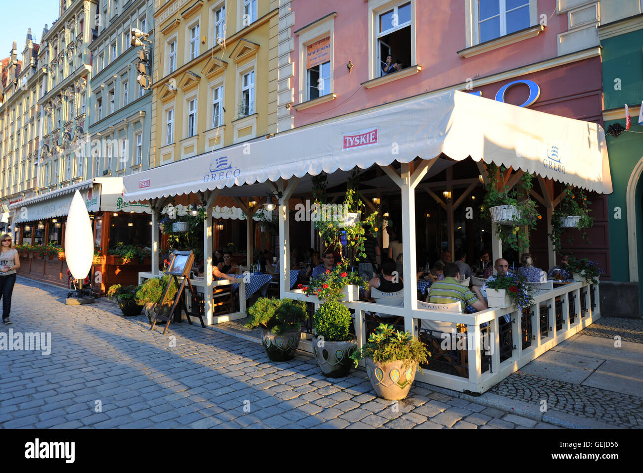 Restaurants in the medieval Market Square, Wroclaw, Poland Stock Photo