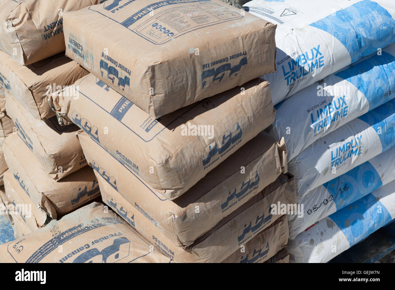 Cement plastering hires stock photography and images Alamy