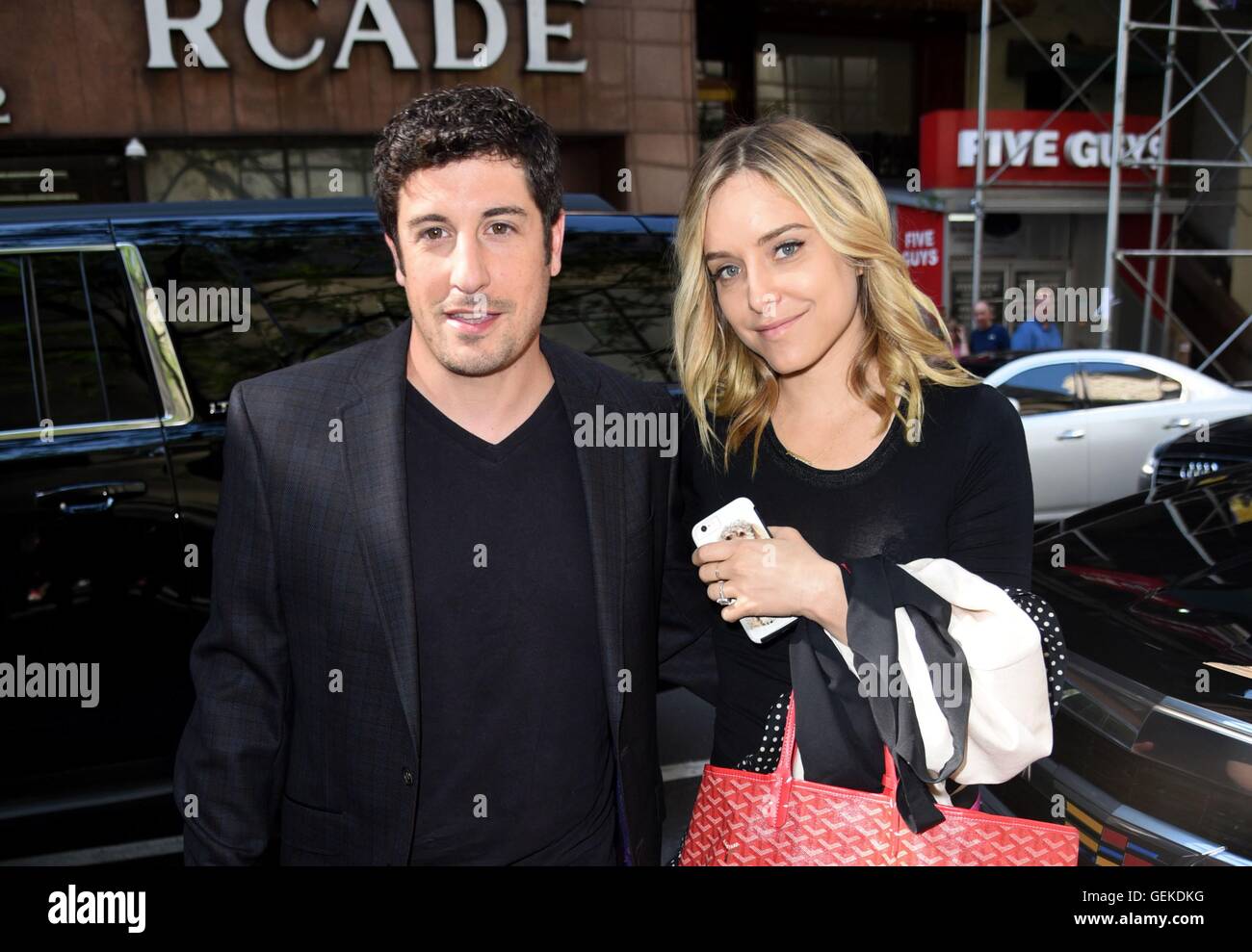 Celebrity Jenny Mollen nude photos 2019 Celebrity Jenny Mollen nude photos 2019