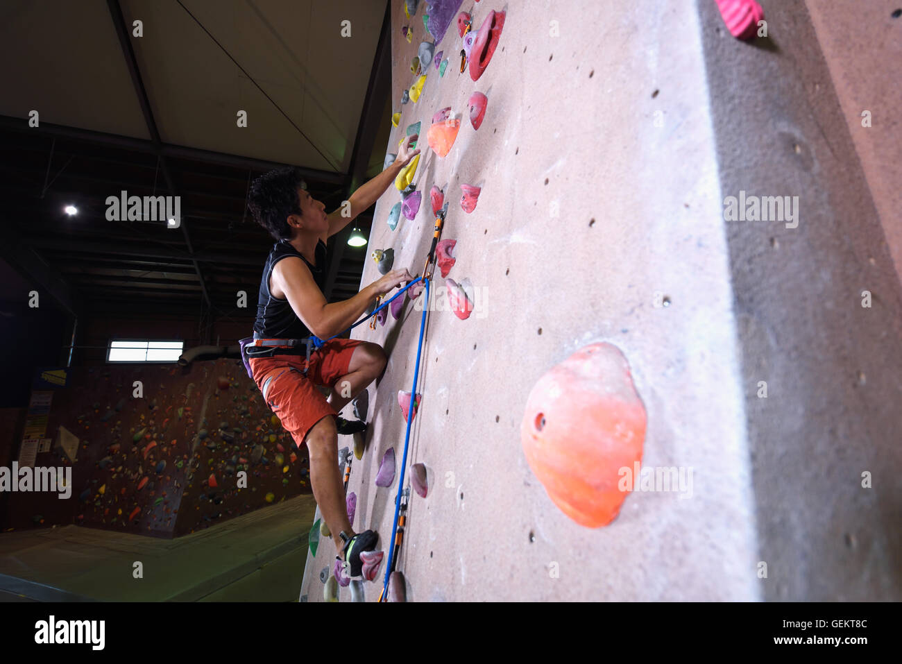 Japanese climbing athlete in action Stock Photo Alamy