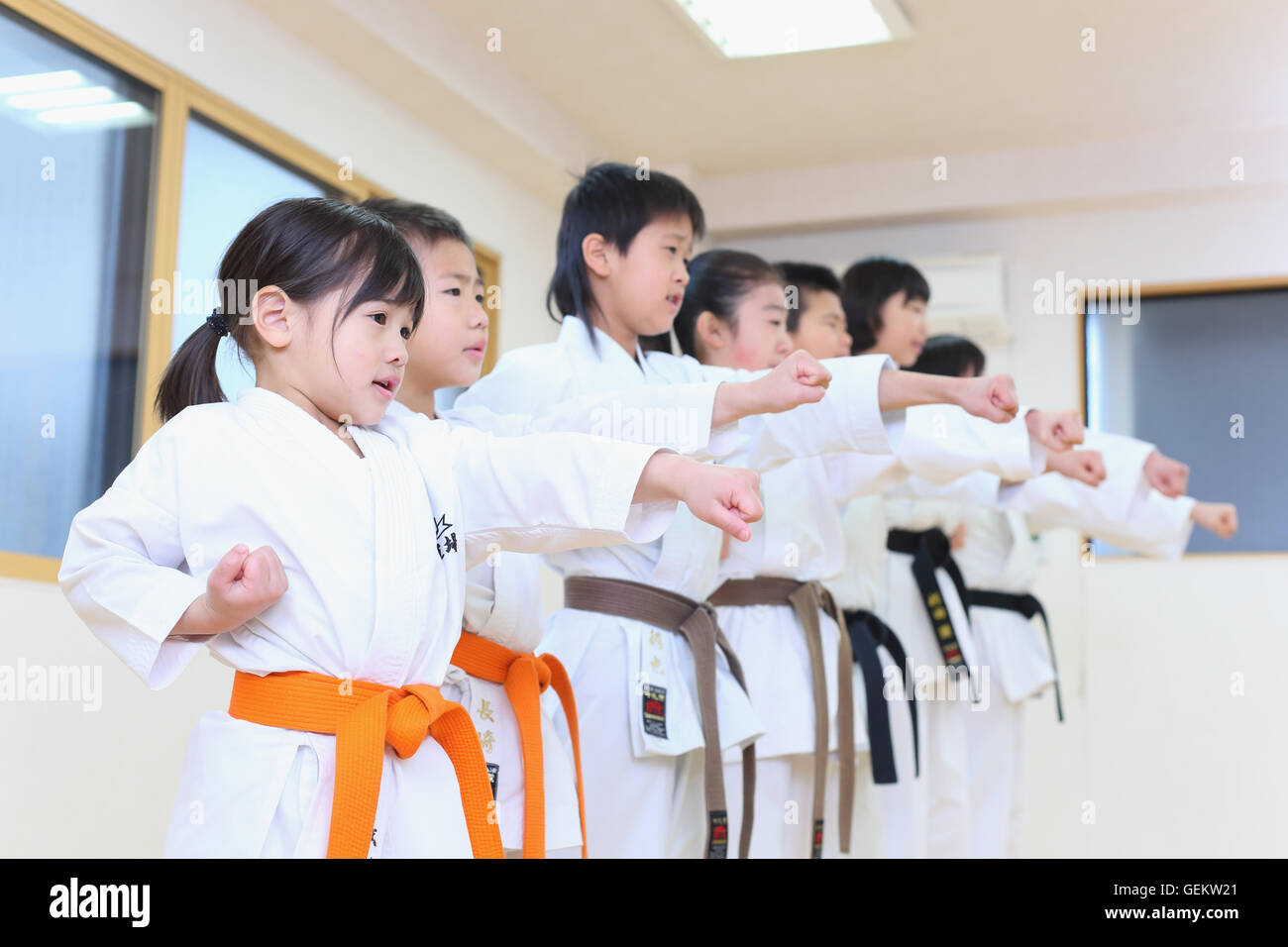 Japanese kids karate class Stock Photo Alamy