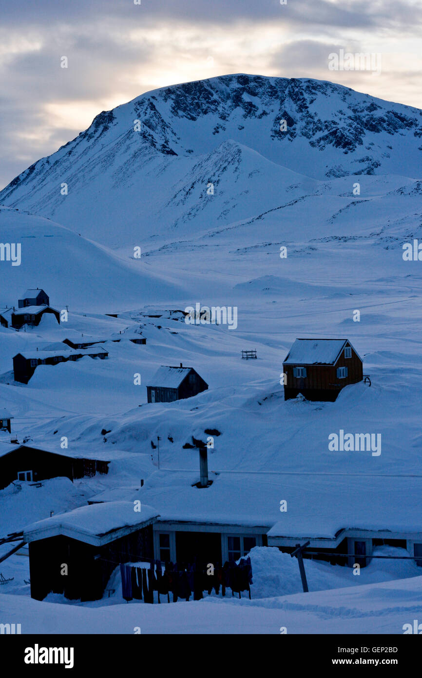 Inuit village kulusuk greenland hires stock photography and images Alamy