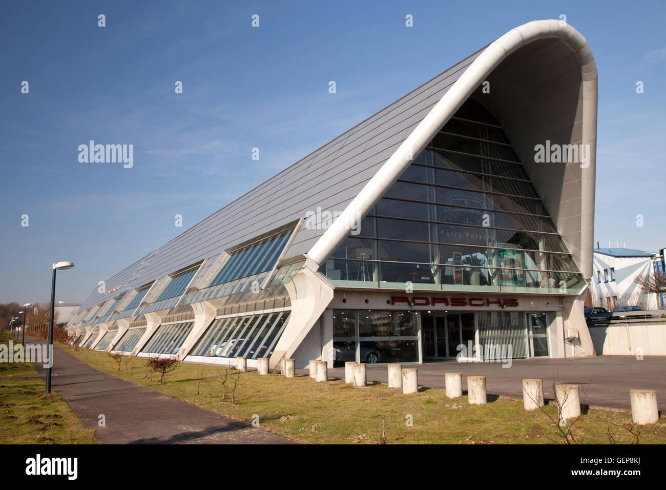 Porsche Center, Holzwickede Stock Photo