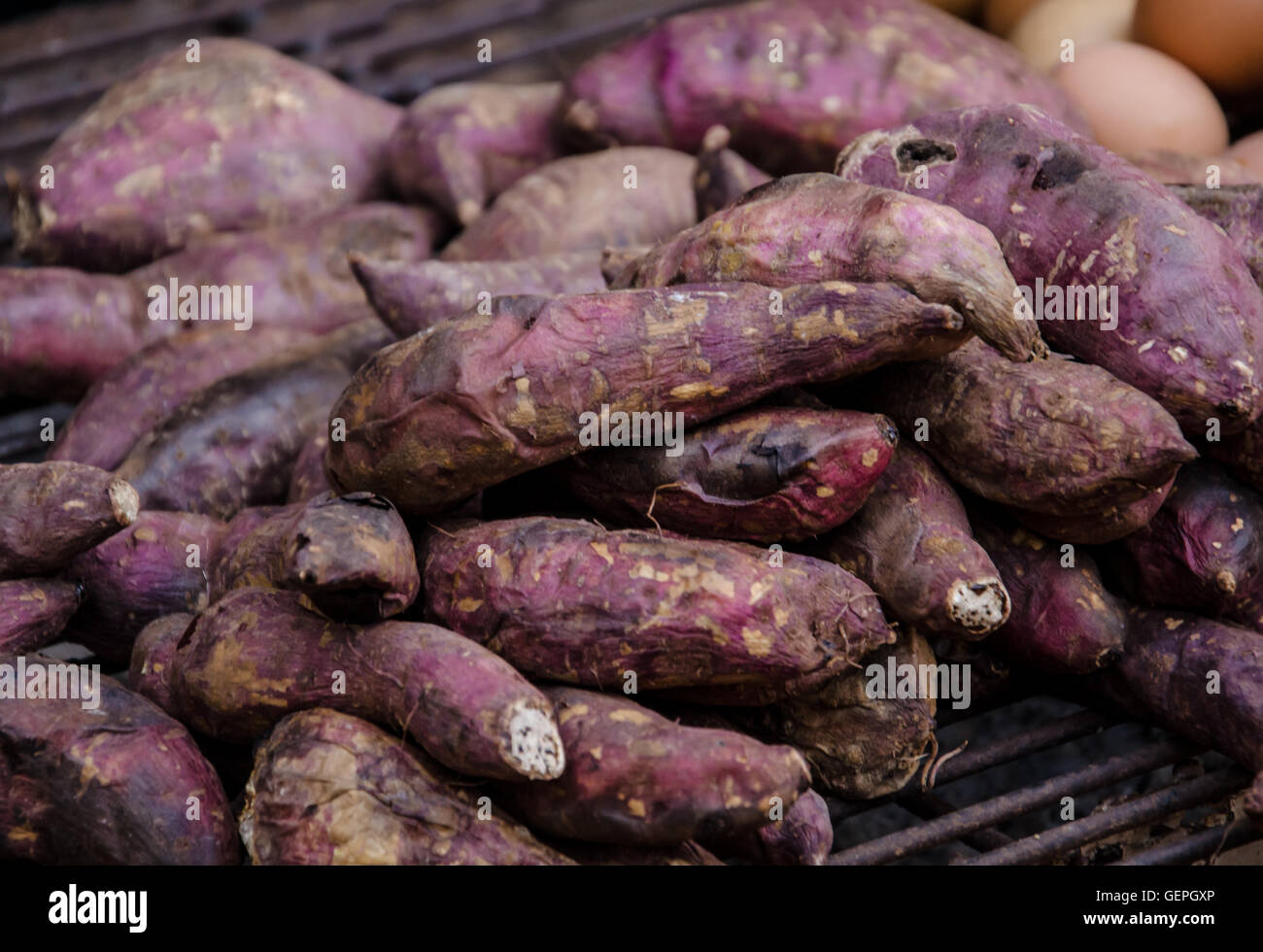 purple yam burn.sweet potatoes burn on metal Stock Photo Alamy