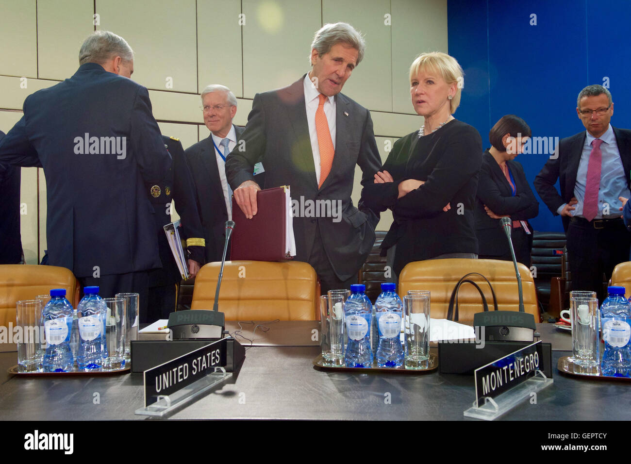 Secretary Kerry Chats with Swedish Foreign Minister Wallstrom at NATO Headquarters in Brussels Stock Photo